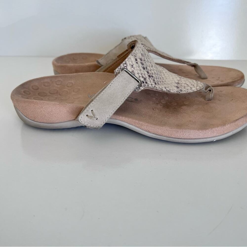 Vionic Wanda‎ Sandals - Picture 4 of 6